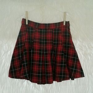 H&M Plaid Mini Skirt With Side Zipper